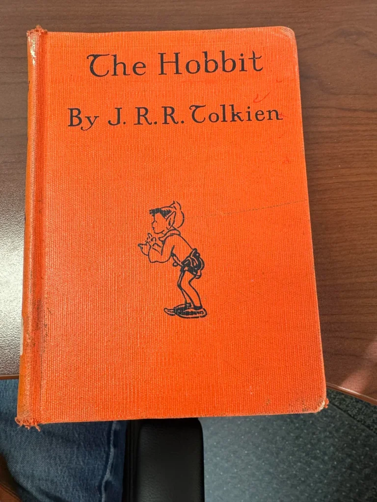 Todos los premios y reconocimientos que recibió Tolkien en vida 1938 first us edition hobbit original houghton mifflin v0 szm7z75s6ohf1