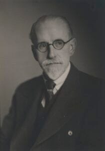 Stanley Unwin
